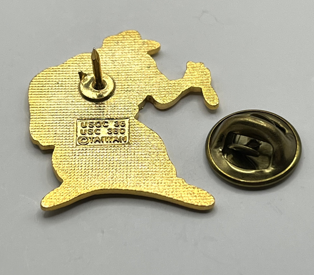 1988 Seoul Olympic Pin ~ Hanna-Barbera Olympikids Head Coach Dexter Davis USA
