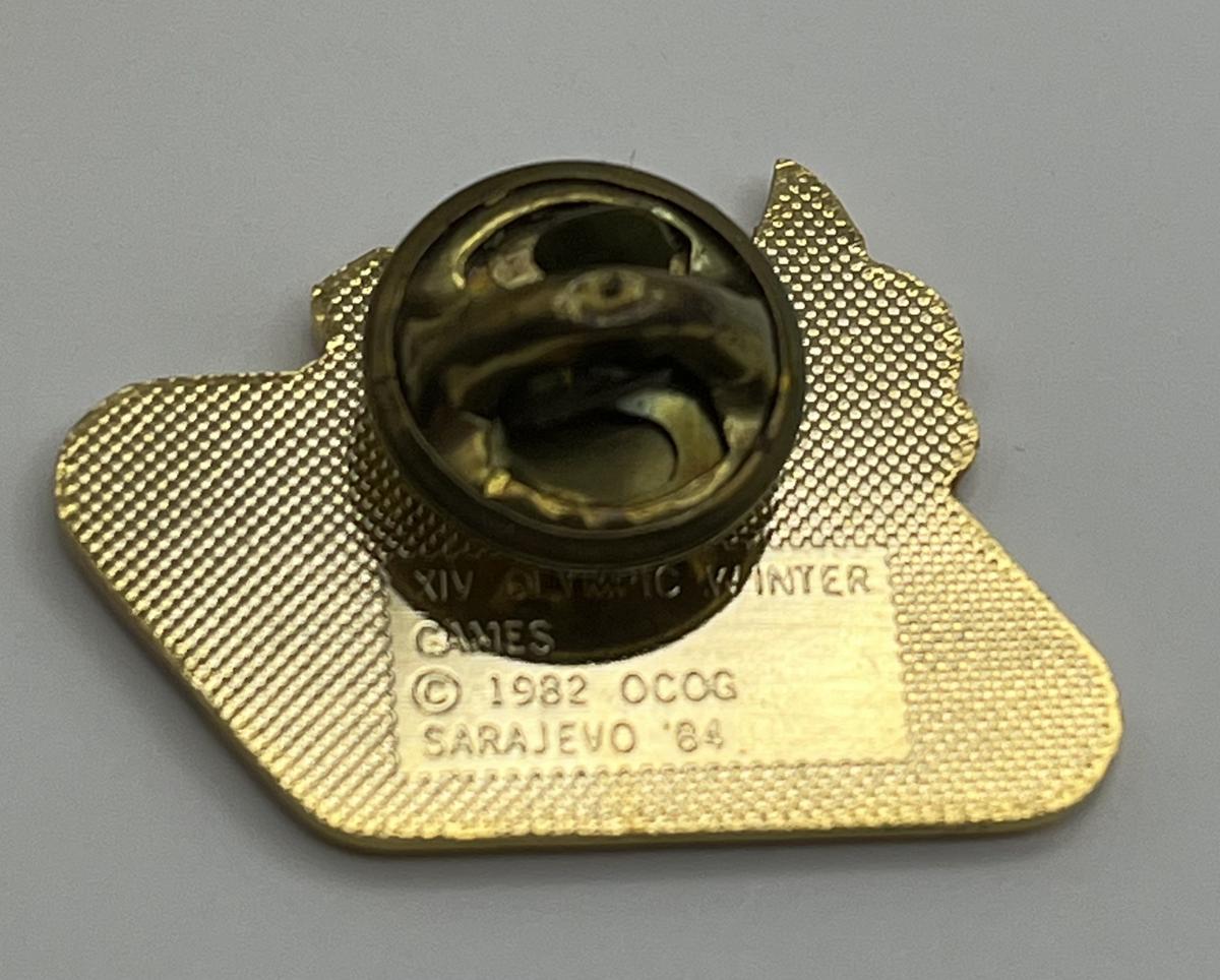 1984 Sarajevo Olympic Pin ~ Vučko Mascot Set ~ Speed Skating