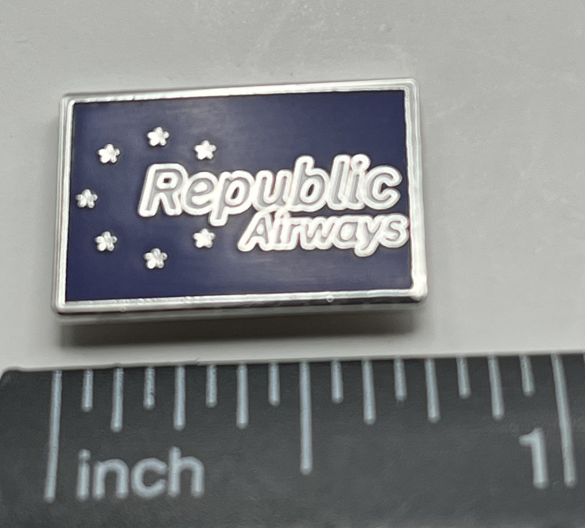 Republic Airways Logo Pin