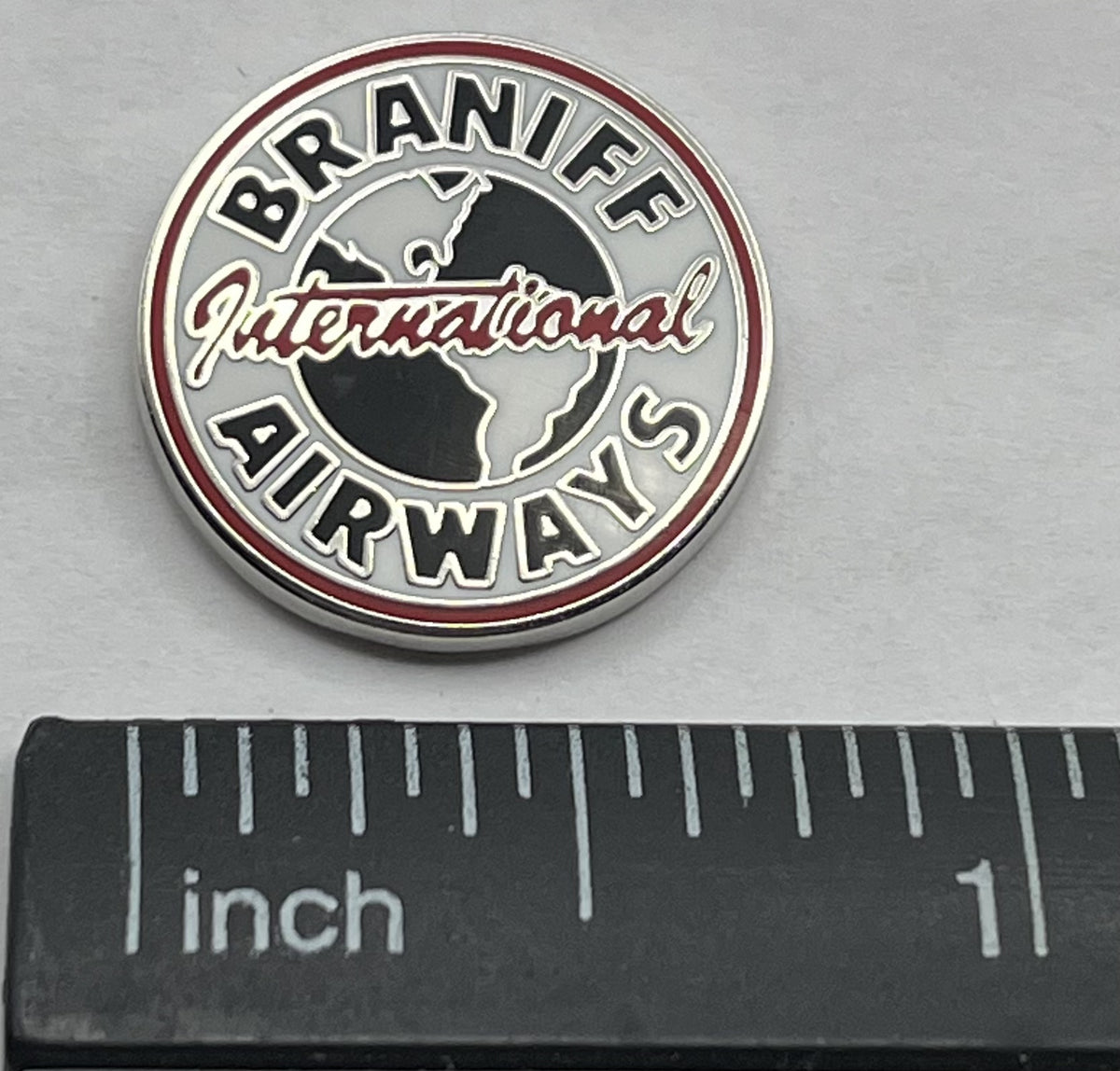 Braniff International Airways Pin ~ Classic Globe Logo ~ Round