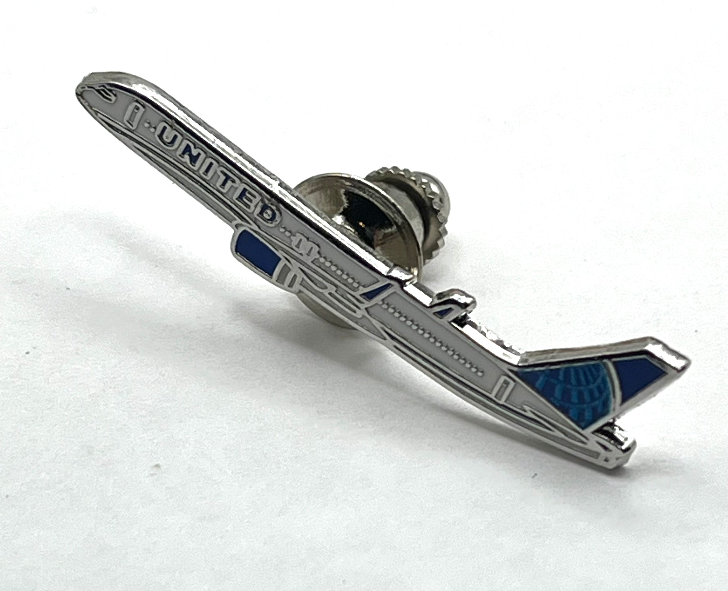 United Airlines Boeing 757 Airplane Lapel Pin Reproduction Gift