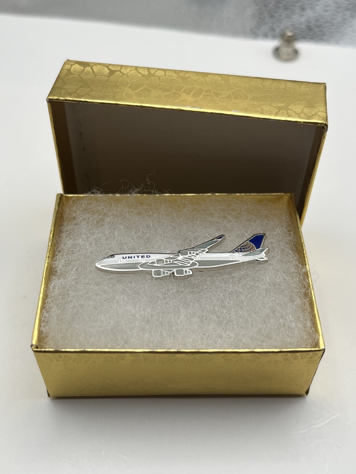 United Airlines Boeing 747 Airplane Lapel Pin – Modern Reproduction Gift