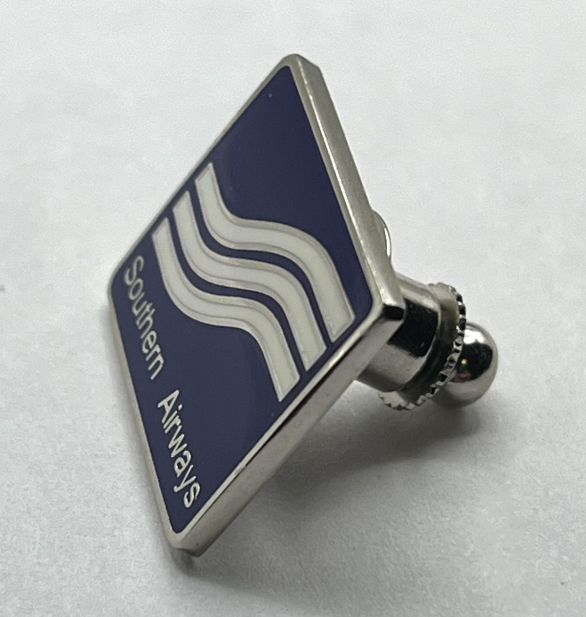 Southern Airways Wave Logo Lapel Pin – Repro Gift
