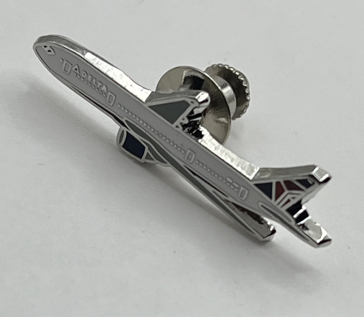 Delta Air Lines Boeing 767 Airplane Lapel Pin – Modern Repro Gift