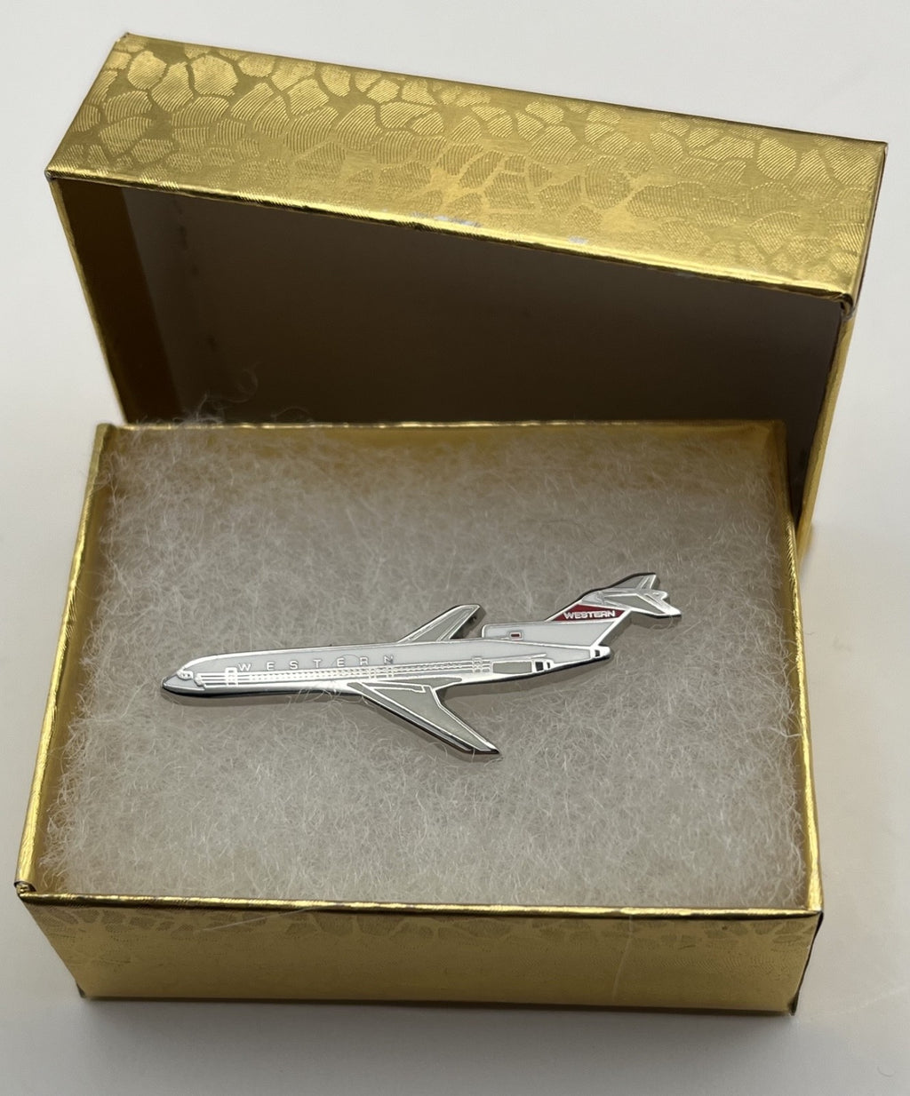 Western Airlines Boeing 727 Airplane Lapel Pin – Modern Reproduction Gift