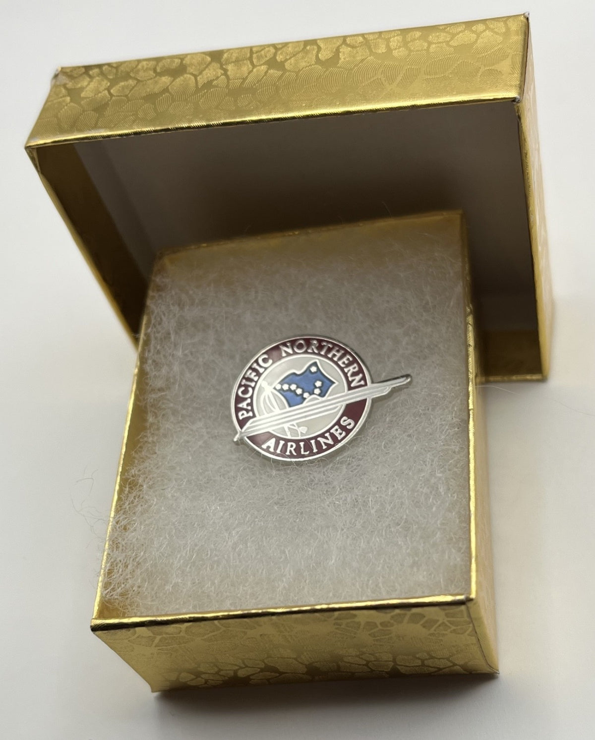Pacific Northern Airlines Round Logo Lapel Pin –  Repro Gift