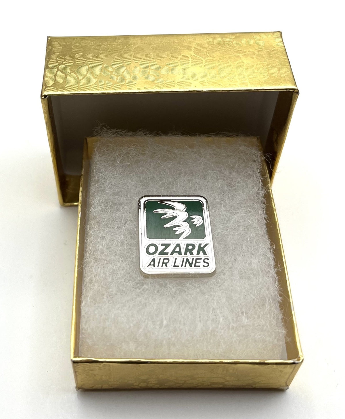 Ozark Air Lines River Logo Lapel Pin – Repro Gift