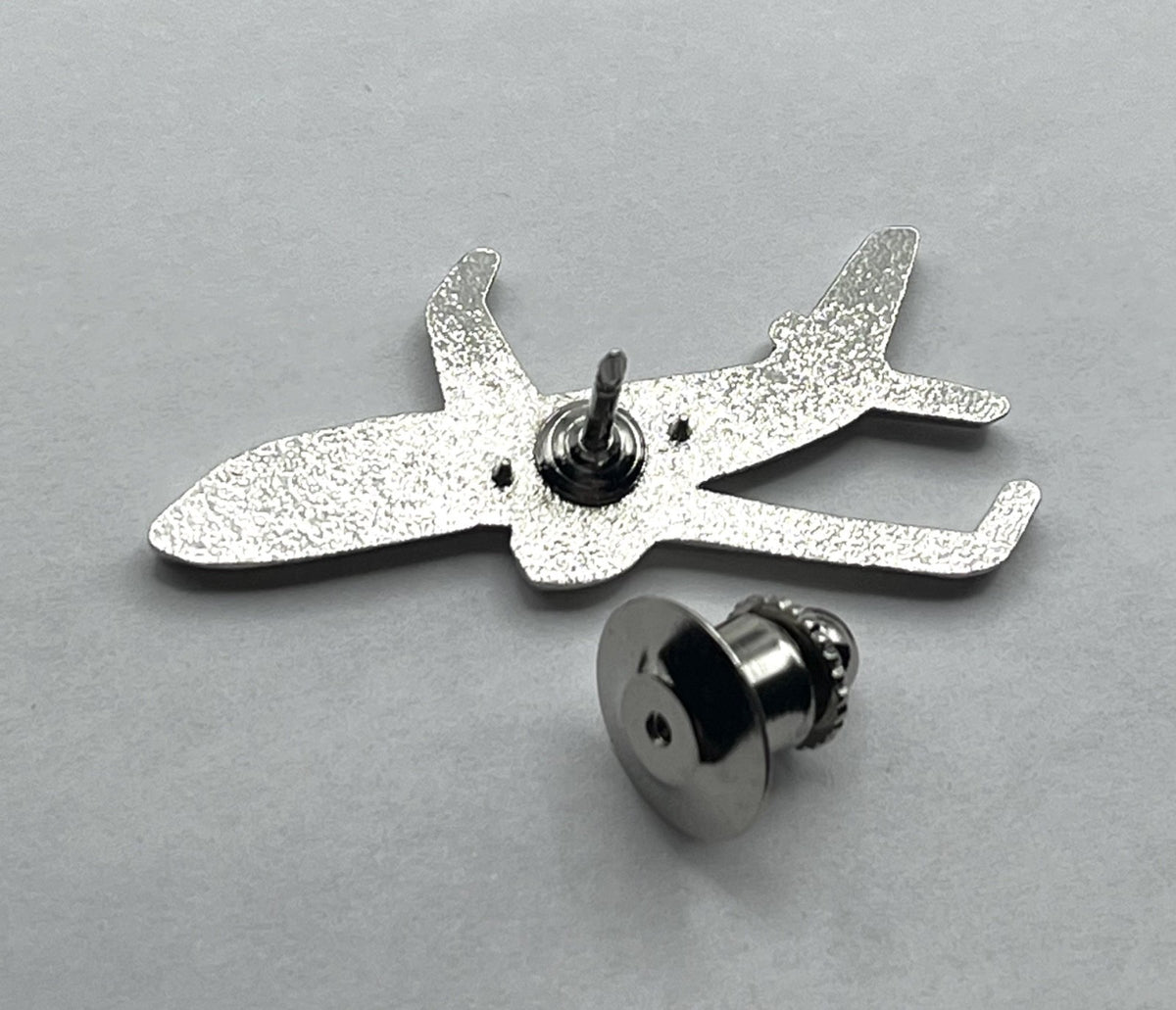 American Airlines Boeing 737 Airplane Lapel Pin – Modern Reproduction Gift