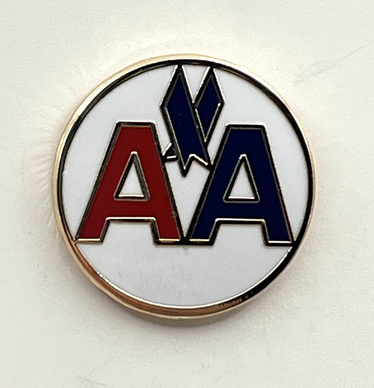 American Airlines Vignelli AA Round Logo Lapel Pin – Cloisonné Reproduction w/ Box