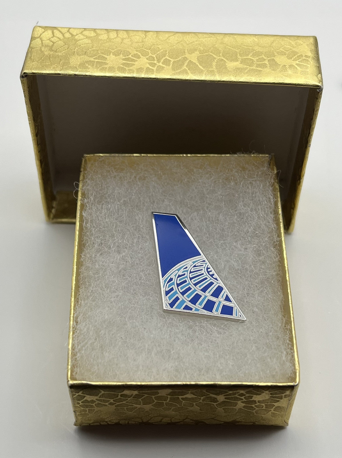 Pan Am Globe Tailfin Lapel Pin Cloisonné Repro Gift