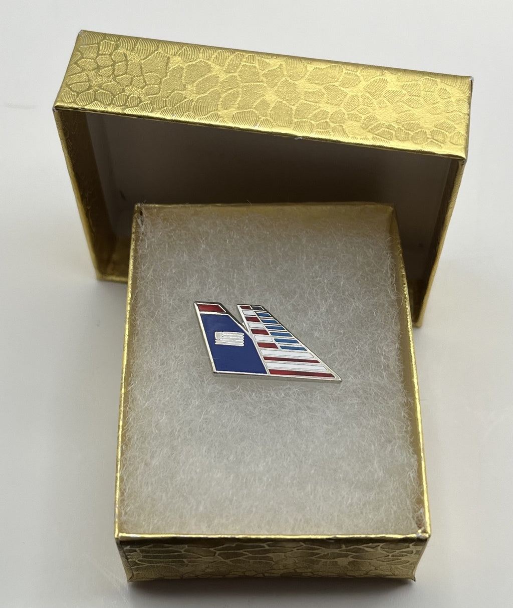 US Airways Flag Tailfin Lapel Pin Cloisonné Repro Gift